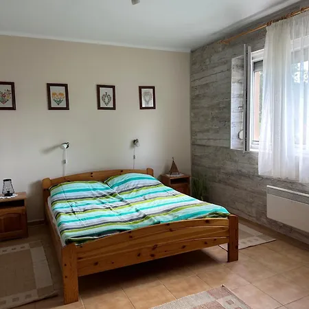 Apartament Kislod Apartman Kislod